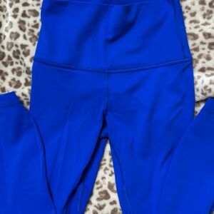 Lululemon blue cropped Leggings